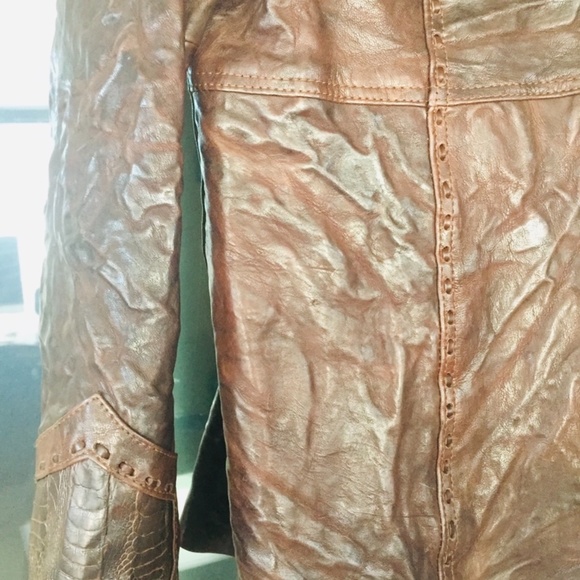 Alan Michael custom made leather coat - Picture 3 of 10